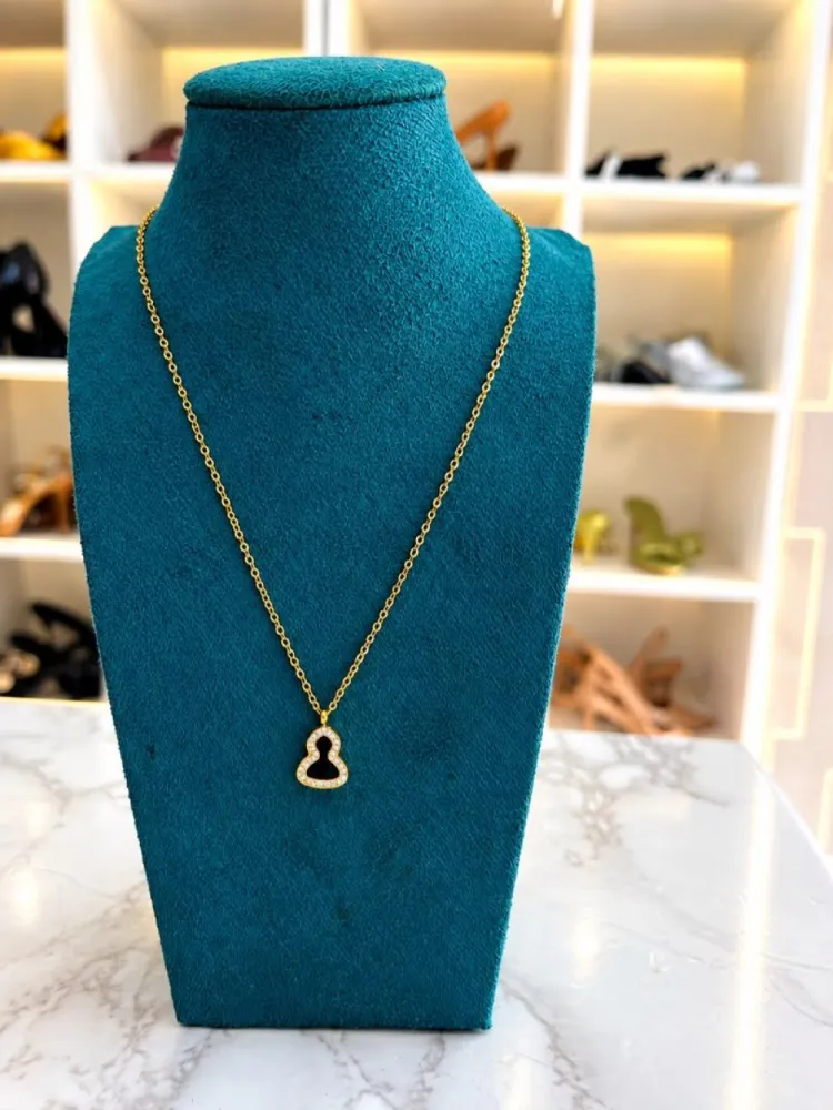 Collier doré