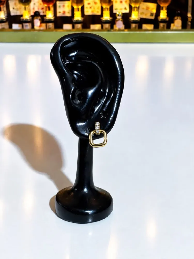 Boucle d'oreille pendante géométrique