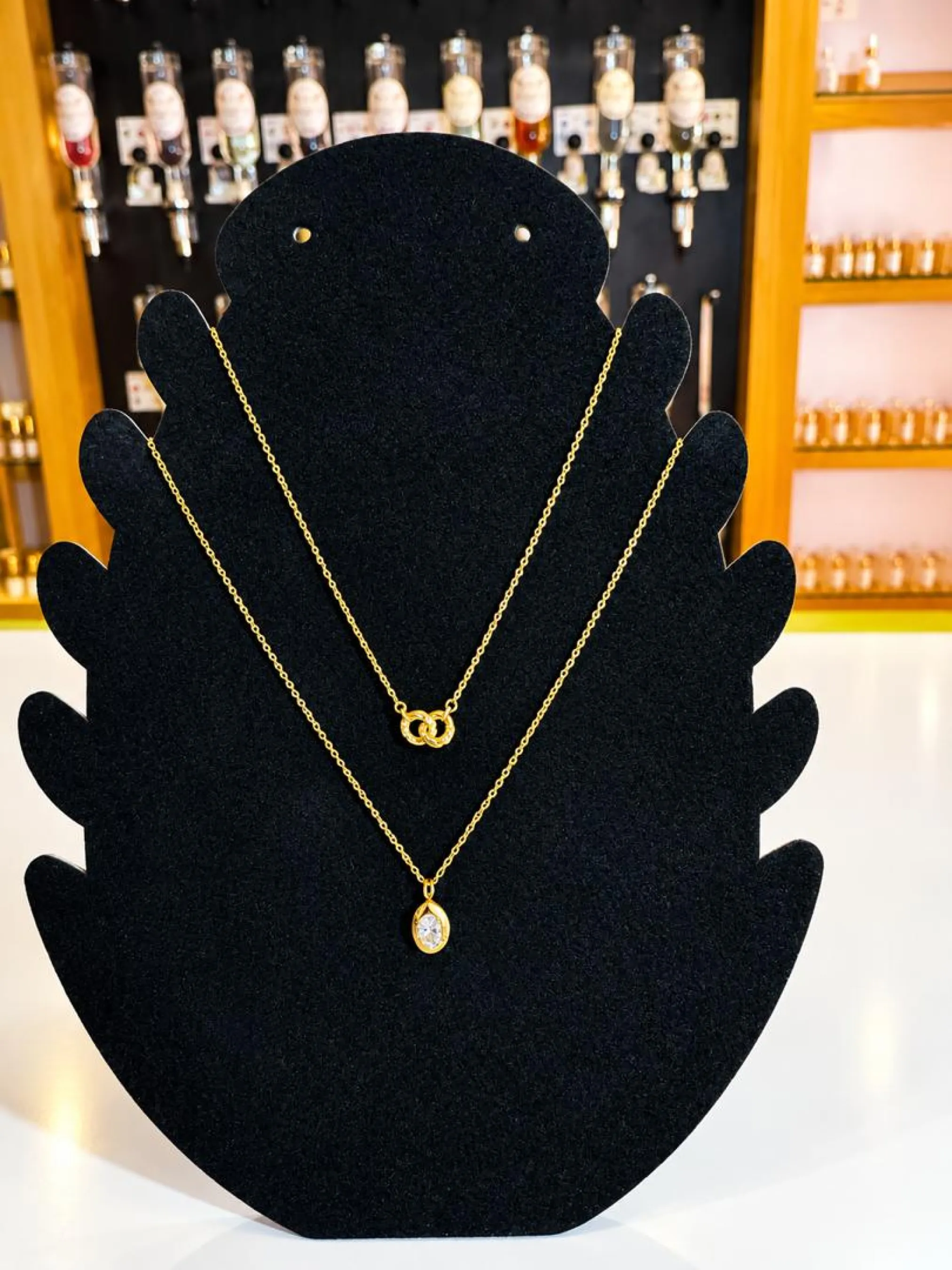 Ensemble de 2 chaines dorées cristal & anneau entrelacé