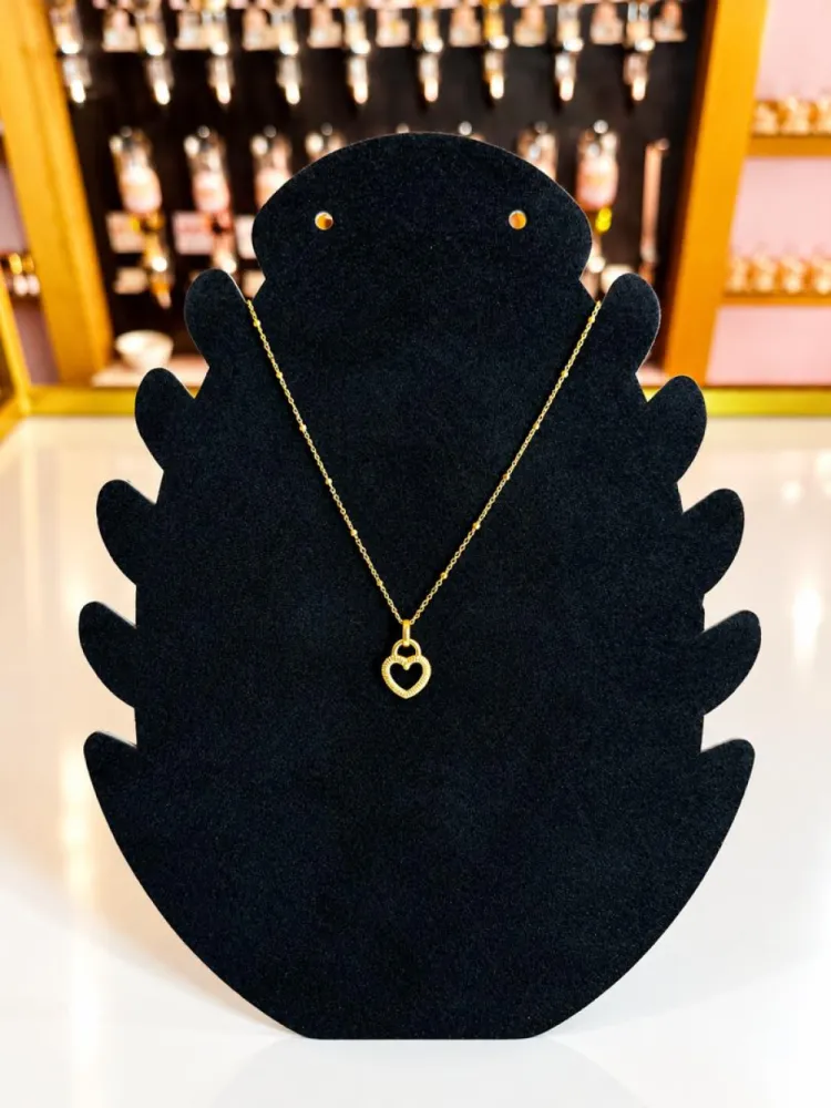 Collier doré coeur double ajouré