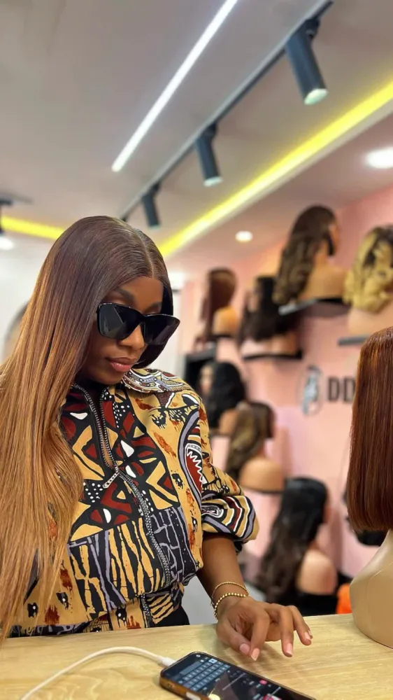 BONE STRAIGHT VIETNAMIENNE TAILLE 20 CLO 2/6