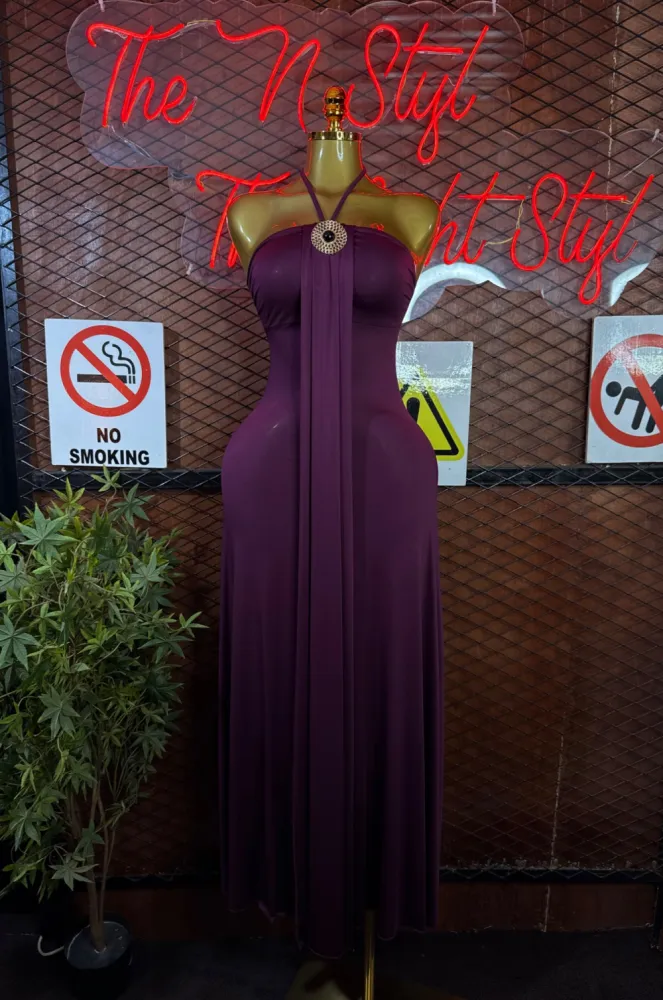 Robe longue à encolure halter