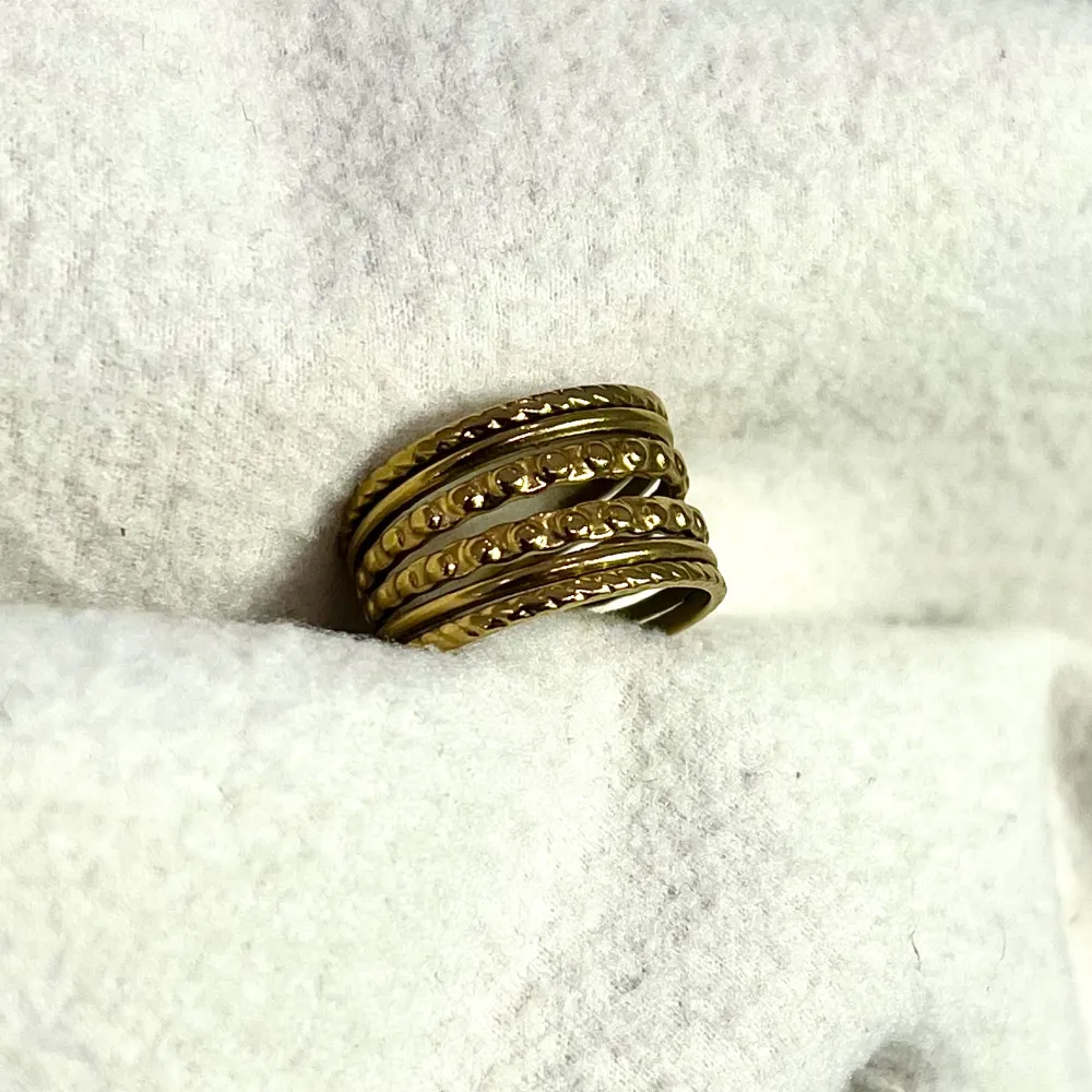 Bague Natalya