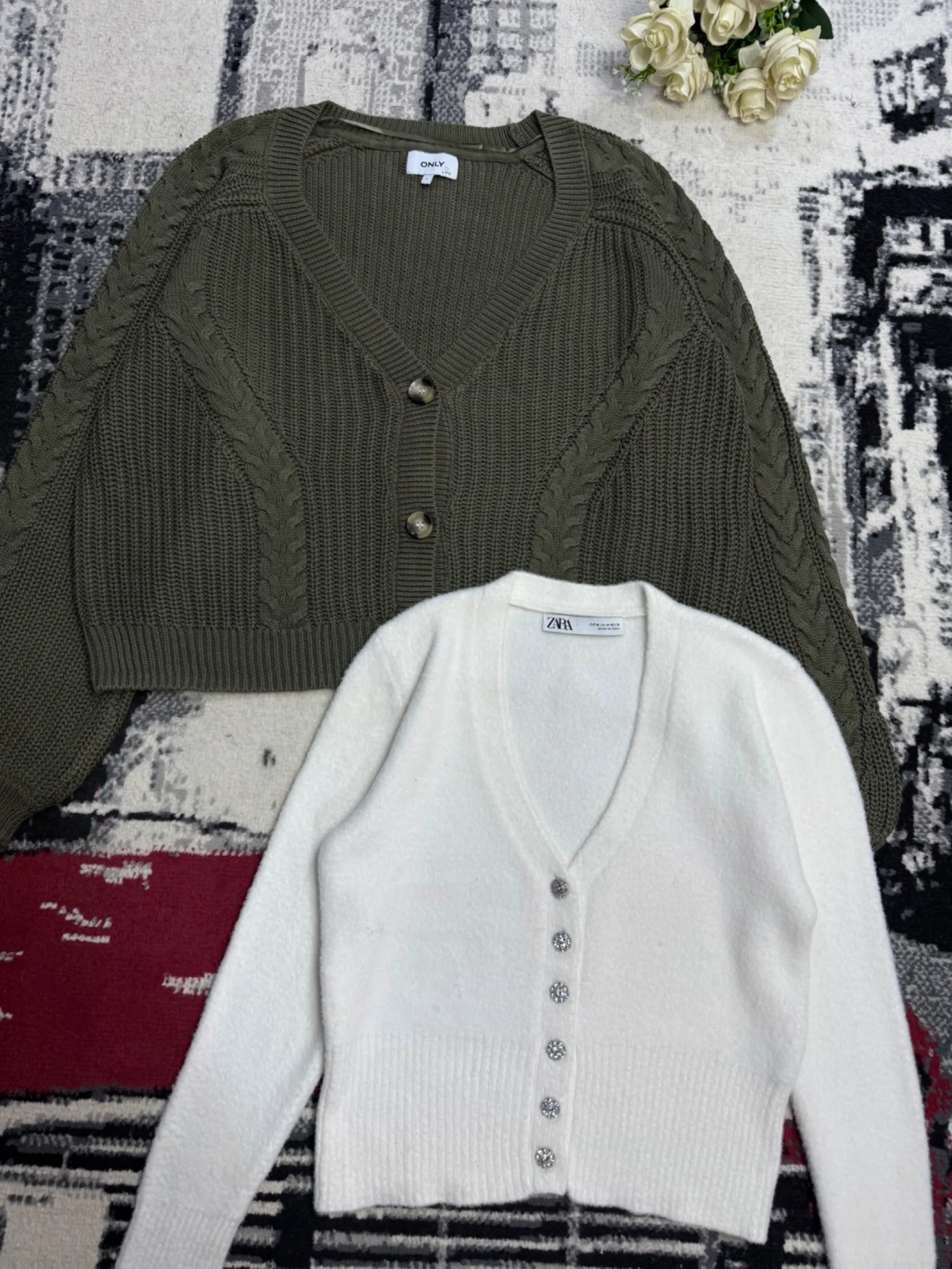 Cardigans — vue 2