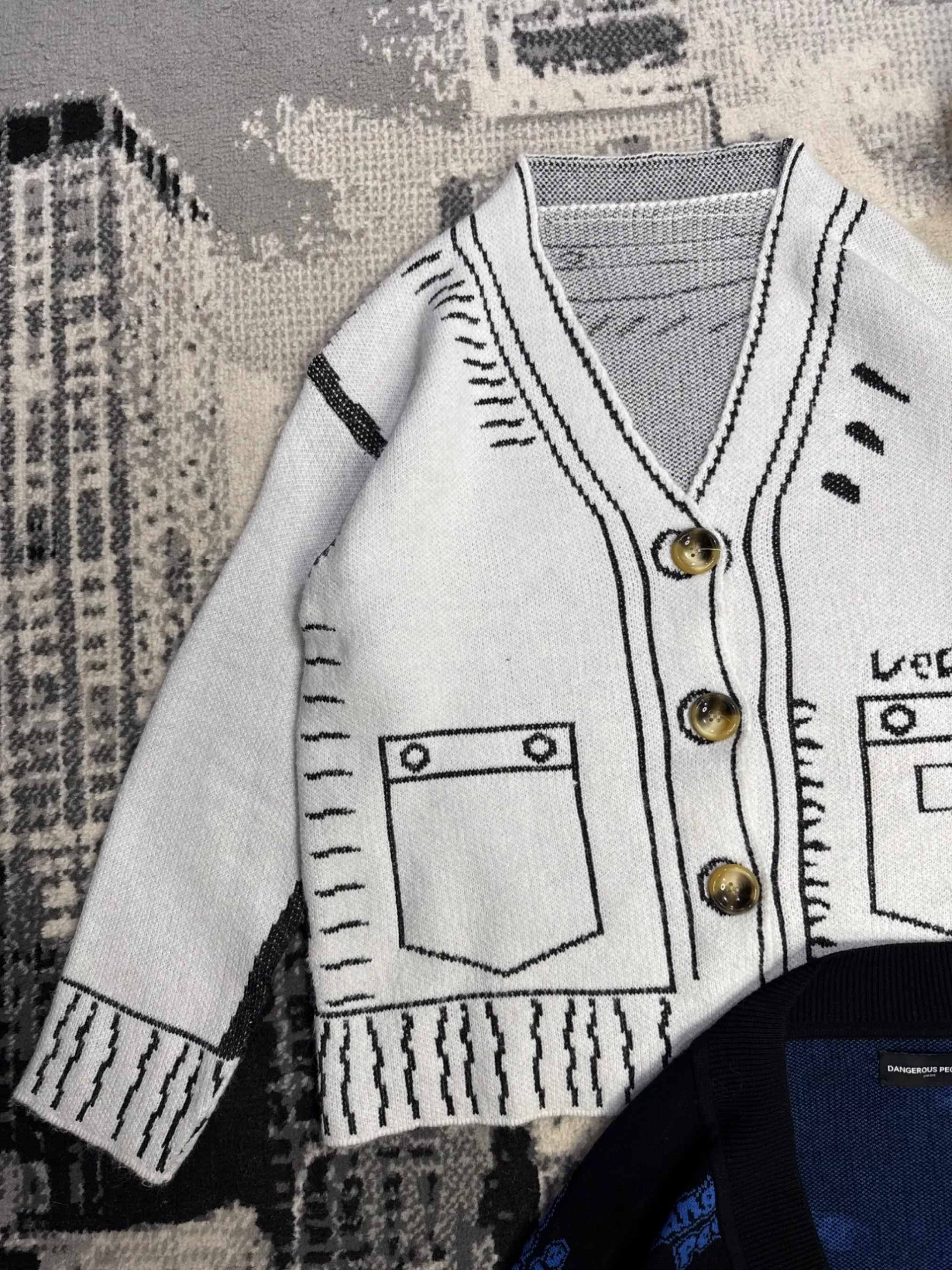 Cardigans — vue 3