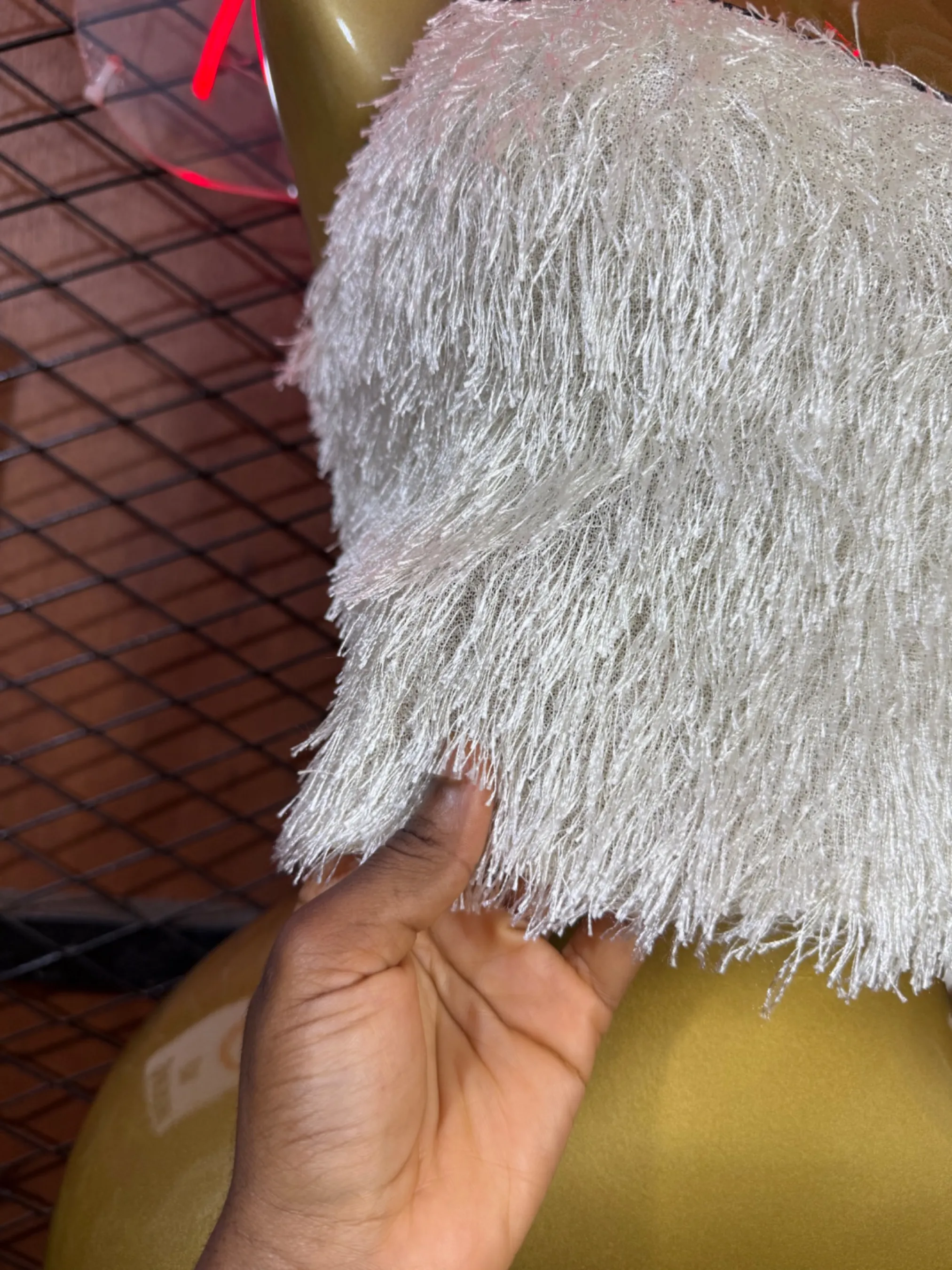 Haut texture effet franges — vue 2