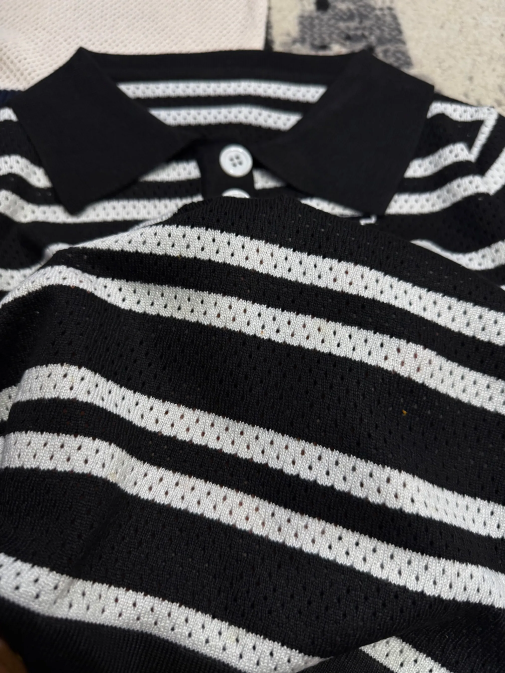 Polos — vue 4